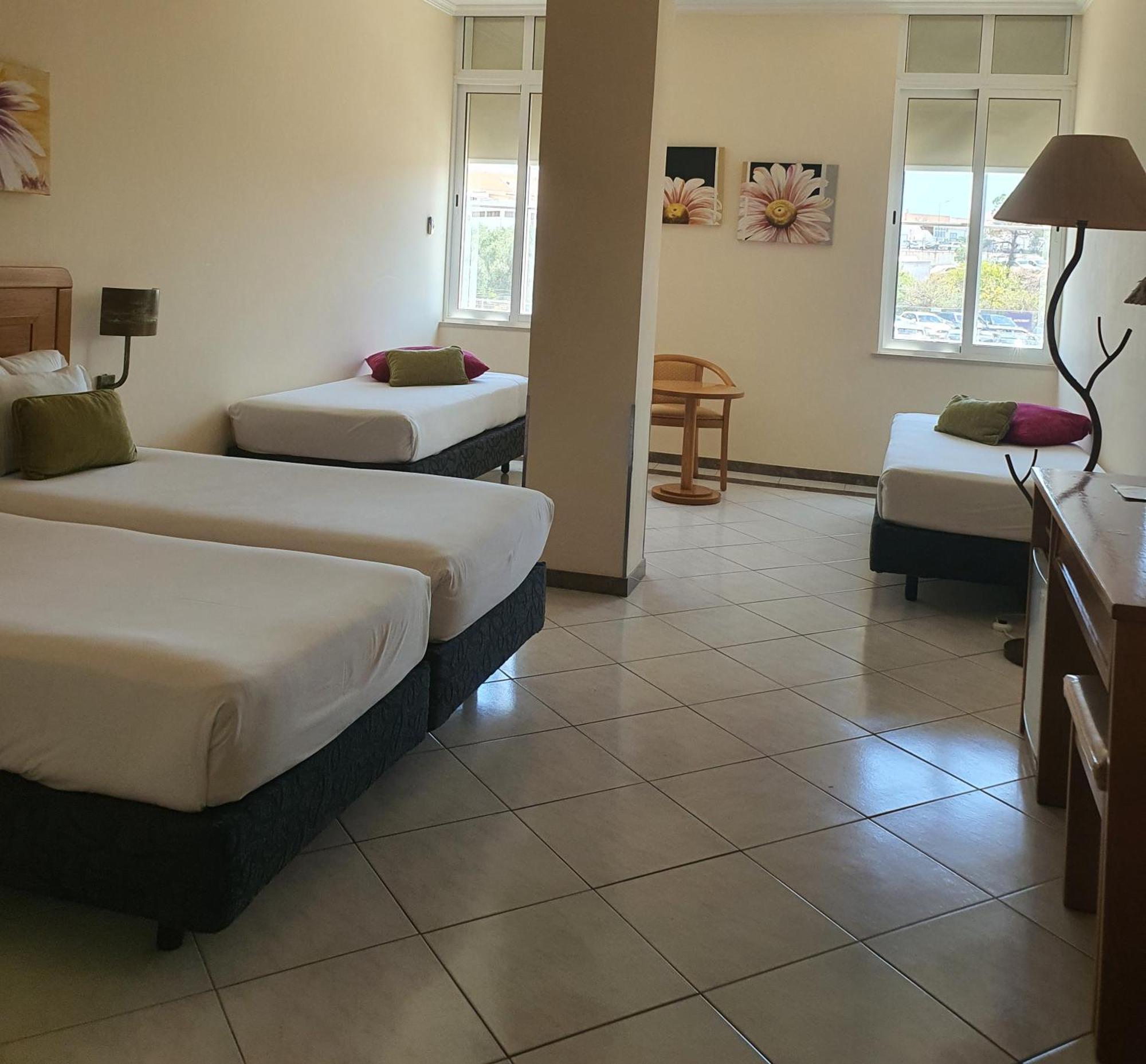 Hospedaria Frangaria فارو المظهر الخارجي الصورة
